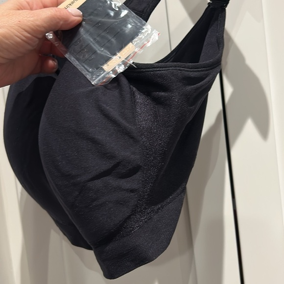 TrueKind by Shapermint Everyday Comfort
Straps Wireless Shaping Bra Black Sz. 3X - Picture 10 of 16